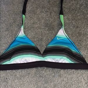 REVERSIBLE Nike triangle bikini top